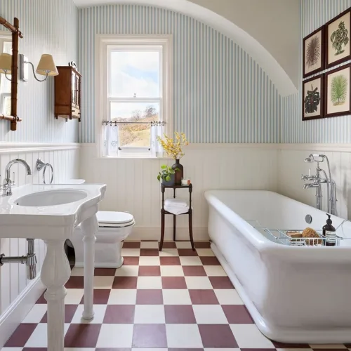 Cosi Store • Wimborne White n°239 (Farrow & Ball)