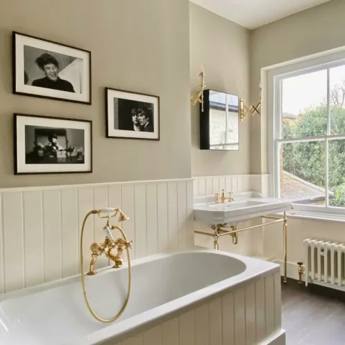 Cosi Store • Old White n°4 (Farrow & Ball)