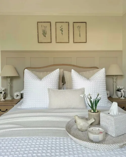 Cosi Store • Strong White n°2001 (Farrow & Ball)