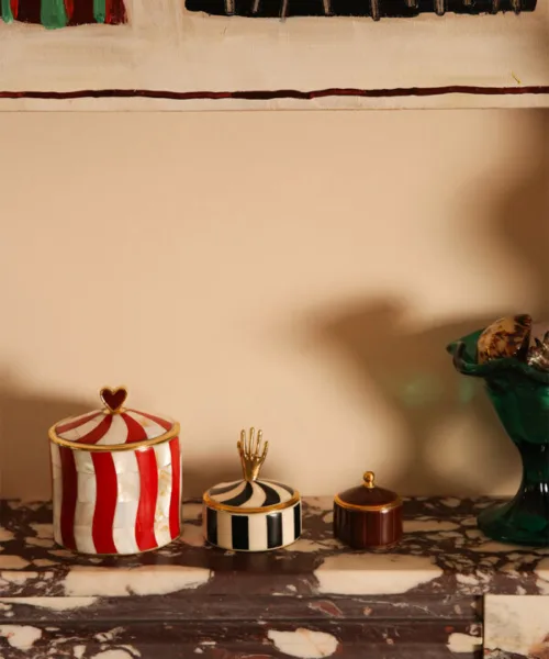 Cosi Store • Boîte Pyar Coeur Circus Doing Goods (Doing Goods)