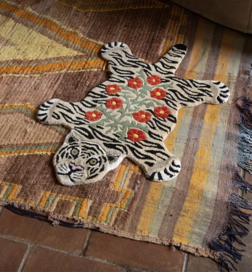Cosi Store • Tapis Floral White Tiger Small Doing Goods (Doing Goods)