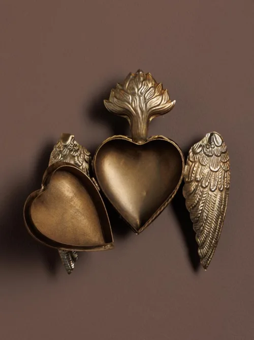 Cosi Store • Boîte ex voto et ailes Chehoma (Sélection Cosi)