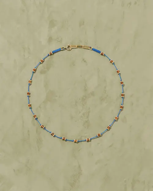 Cosi Store • Collier Lotus Fil Bleu Grenat Hessonite Tityaravy (Tityaravy)