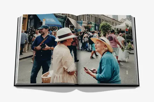 Cosi Store • London Chic (Assouline)